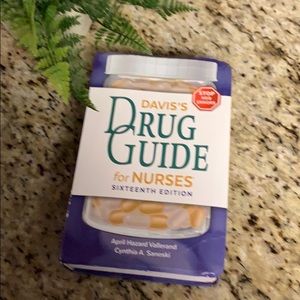 Davis’s Drug Guide for Nurses 16th Edition